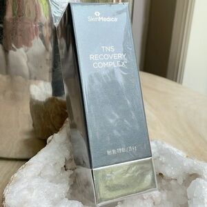NWT TNS SkinMedica 1.0 oz TNS Recovery Complex. Price firm.